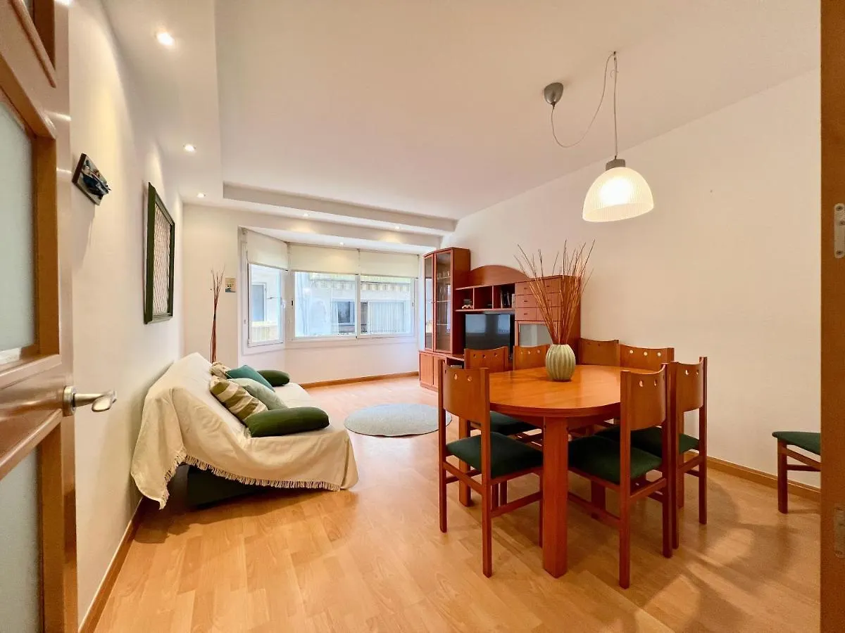 Prop De Mar A 60M De La Playa Apartment Calafell